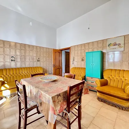 Casa Per Vacanze Ludovica Apartment